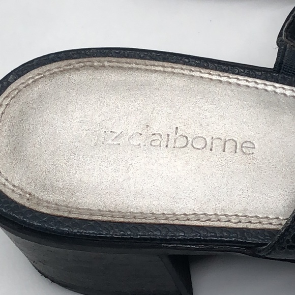 Liz Claiborne pebble leather “Quartz” sandals - Picture 6 of 15